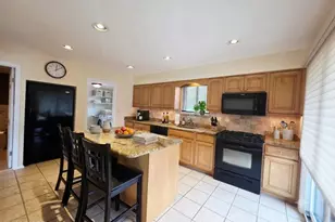 97 Cotswold Cir, Ocean, NJ 07712 - Photo 10