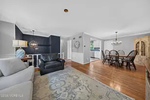 15 Mohawk Ave, Red Bank, NJ 07701 - Photo 10