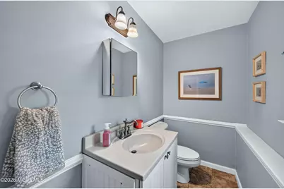 15 Mohawk Avenue, Red Bank, NJ 07701 - Photo 38