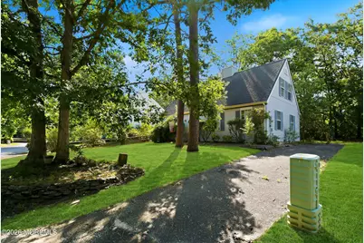 526 E Revere Way, Galloway, NJ 08205 - Photo 4