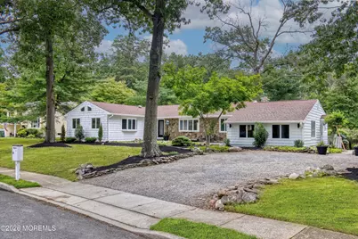14 Copperfield Court, Eatontown, NJ 07724 - Photo 8
