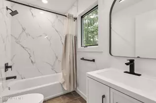 14 Copperfield Ct, Eatontown, NJ 07724 - Photo 16