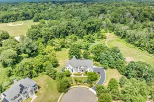 10 Bermet Ct, Tinton Falls, NJ 07724 - Photo 2