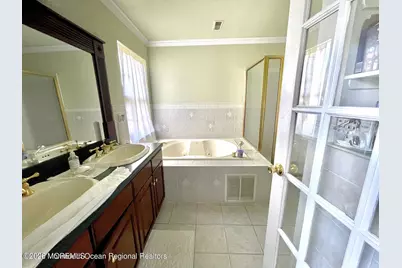 350 Bernard Drive #350, Morganville, NJ 07751 - Photo 26