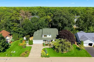 13 Shoveler Ln, Manahawkin, NJ 08050 - Photo 1