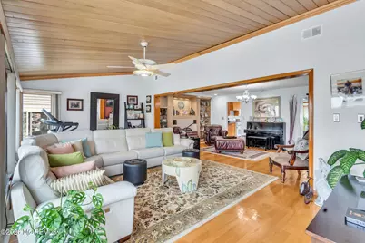 22 Parkway, Point Pleasant Beach, NJ 08742 - Photo 8