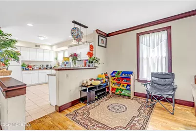 34 Marion Street, Red Bank, NJ 07701 - Photo 6