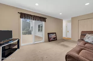 1 Trent Rd, Tinton Falls, NJ 07753 - Photo 18