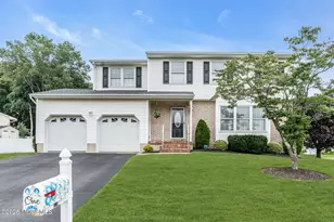 1 Trent Rd, Tinton Falls, NJ 07753 - Photo 1