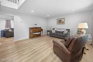 8 Maple St, Port Monmouth, NJ 07758 - Photo 8