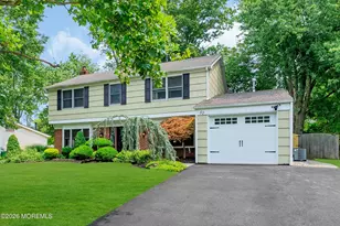 52 Deerfield Ln, Matawan, NJ 07747 - Photo 2