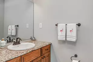 9 Strathmore Ct, Freehold, NJ 07728 - Photo 14