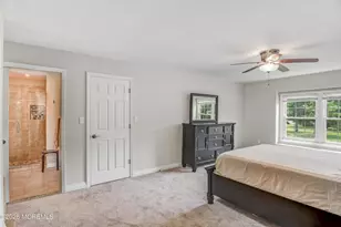 9 Strathmore Ct, Freehold, NJ 07728 - Photo 18