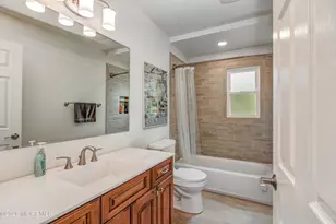 9 Strathmore Ct, Freehold, NJ 07728 - Photo 24