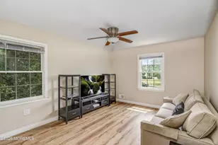 9 Strathmore Ct, Freehold, NJ 07728 - Photo 22