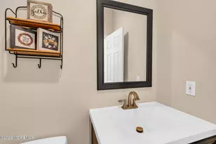 4 Saddlebrook Rd, Millstone Township, NJ 08535 - Photo 18
