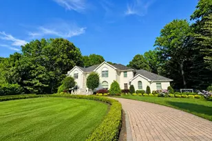 5 Hemlock Ln, Holmdel, NJ 07733 - Photo 4