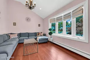 10 Homestead Pl, Holmdel, NJ 07733 - Photo 6