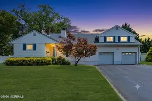 10 Homestead Pl, Holmdel, NJ 07733 - Photo 1