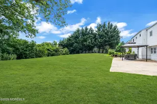 10 Homestead Pl, Holmdel, NJ 07733 - Photo 34