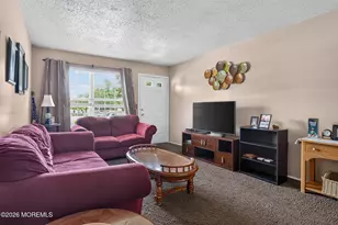 1 Kitty Ct, Brick, NJ 08724 - Photo 4