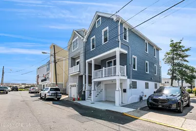 10 Church Street, Sea Bright, NJ 07760 - Photo 1