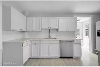 10 Church Street, Sea Bright, NJ 07760 - Photo 12