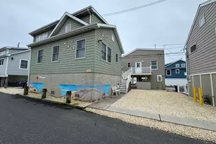 117 W Bayberry Way, Lavallette, NJ 08735 - Photo 1