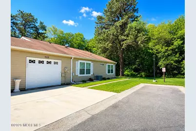 470A Chelsea Court, Manchester Township, NJ 08759 - Photo 2