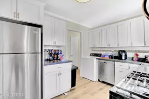 972 Woodgate Ave, Long Branch, NJ 07740 - Photo 8