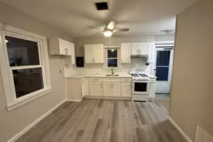 261 Tennent Rd, Morganville, NJ 07751 - Photo 4