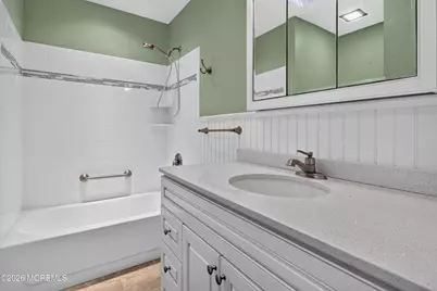 17 Railroad Avenue, Beachwood, NJ 08722 - Photo 34