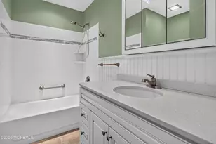 17 Railroad Ave, Beachwood, NJ 08722 - Photo 34
