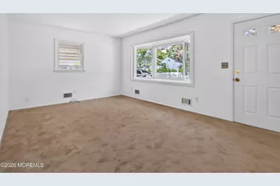 17 Railroad Avenue, Beachwood, NJ 08722 - Photo 12
