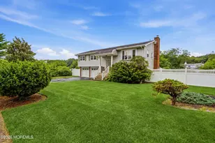 652 Brookside Dr, Toms River Township, NJ 08753 - Photo 2