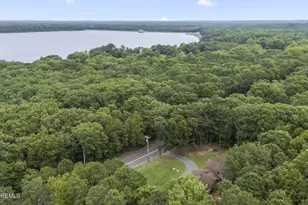 264 Windeler Rd, Howell Township, NJ 07731 - Photo 4