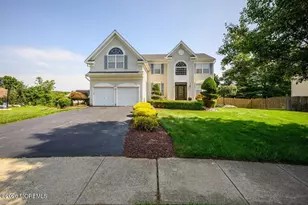 19 Pecan Valley Dr, Marlboro Township, NJ 07746 - Photo 52