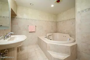 19 Pecan Valley Dr, Marlboro Township, NJ 07746 - Photo 48
