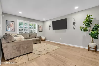 5 Painted Wagon Road #108, Holmdel, NJ 07733 - Photo 4