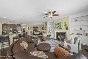 194 Wintergreen Dr, Manalapan Township, NJ 07726 - Photo 8