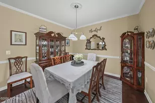 194 Wintergreen Dr, Manalapan Township, NJ 07726 - Photo 18
