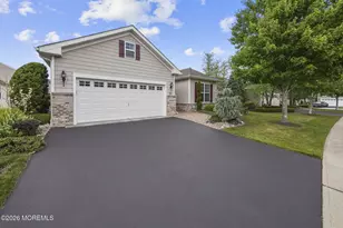 194 Wintergreen Dr, Manalapan Township, NJ 07726 - Photo 38