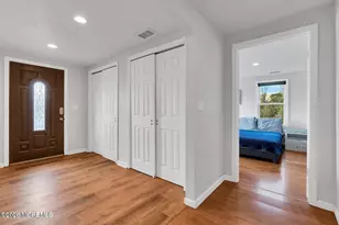 27 Arnold Ave, Point Pleasant Beach, NJ 08742 - Photo 2