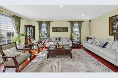 14 Jamesworthy Court, Marlboro Township, NJ 07746 - Photo 12