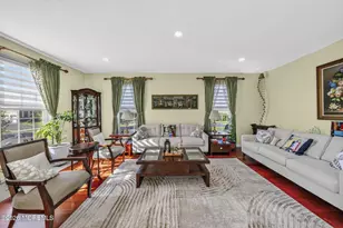 14 Jamesworthy Ct, Marlboro Township, NJ 07746 - Photo 12