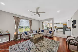14 Jamesworthy Ct, Marlboro Township, NJ 07746 - Photo 20