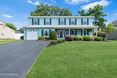 8 Petal Patch Trail, Howell Township, NJ 07731 - Photo 2