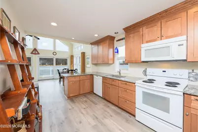 142 Black Point Road #H9, Rumson, NJ 07760 - Photo 12