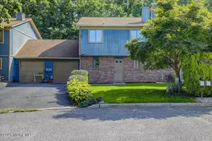 10 Seagull Ln, Howell Township, NJ 07731 - Photo 2