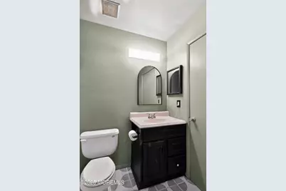 804 Ivy Court, Jackson, NJ 08527 - Photo 12